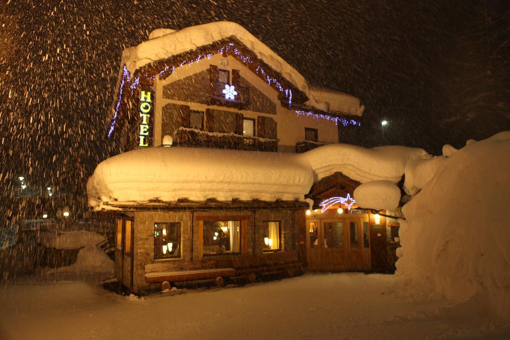 Hotel Stella Del Nord Courmayeur Exteriér fotografie