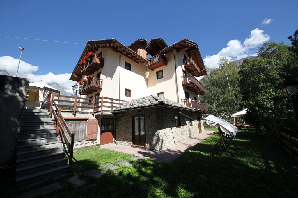 Hotel Stella Del Nord Courmayeur Exteriér fotografie