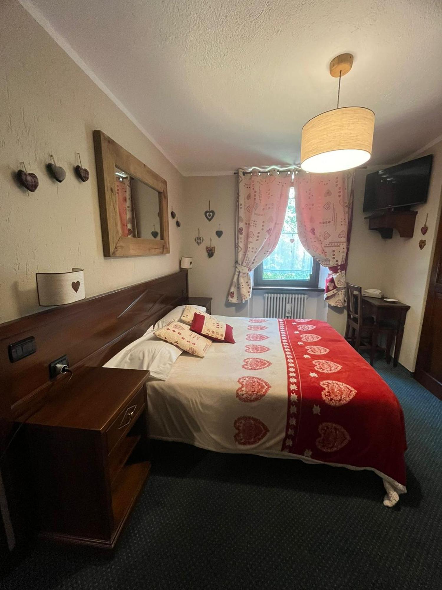 Hotel Stella Del Nord Courmayeur Exteriér fotografie