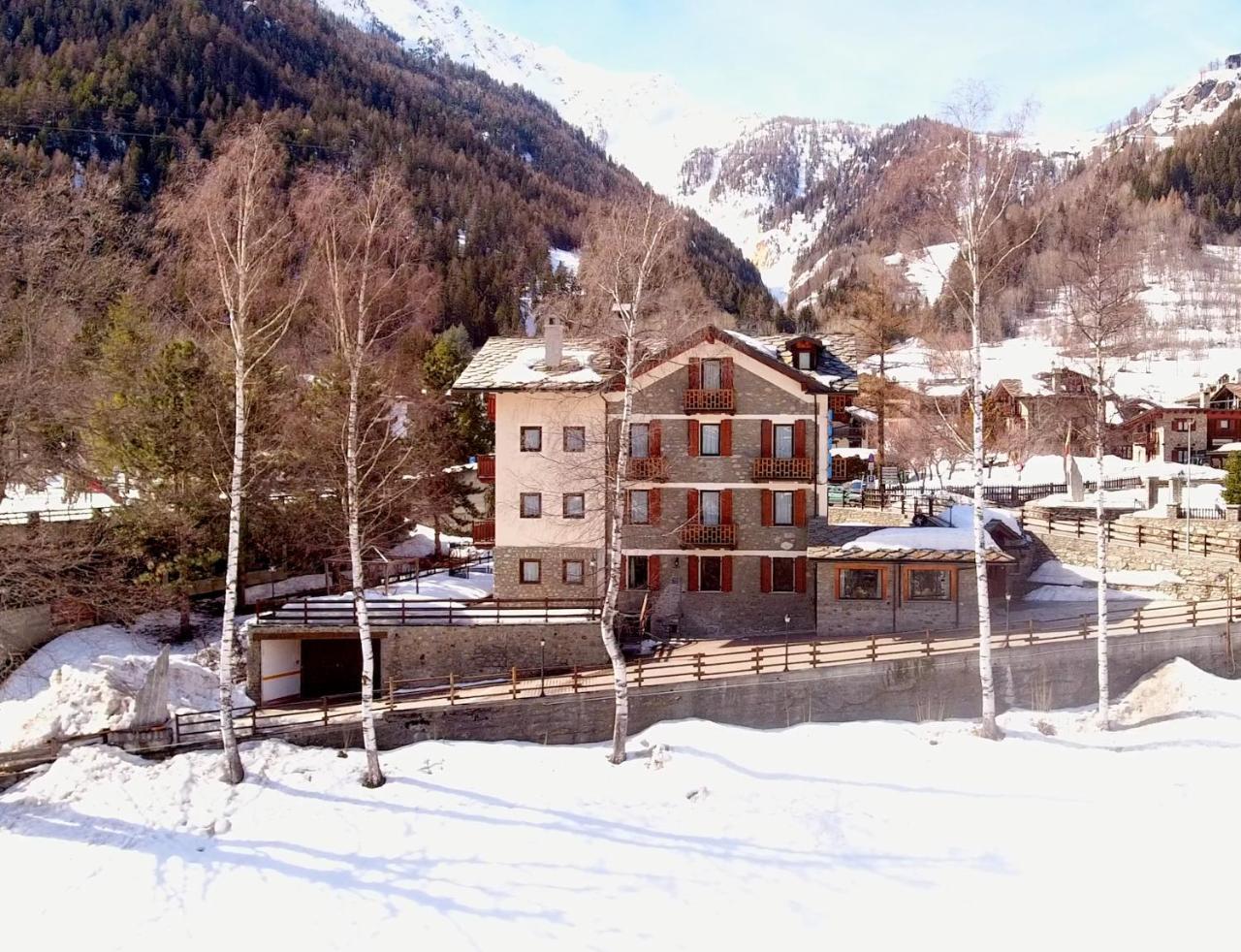 Hotel Stella Del Nord Courmayeur Exteriér fotografie