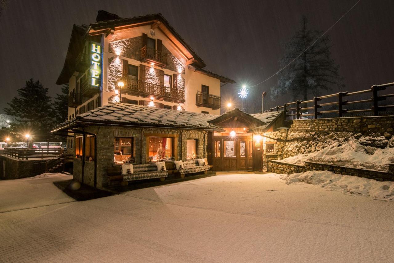 Hotel Stella Del Nord Courmayeur Exteriér fotografie